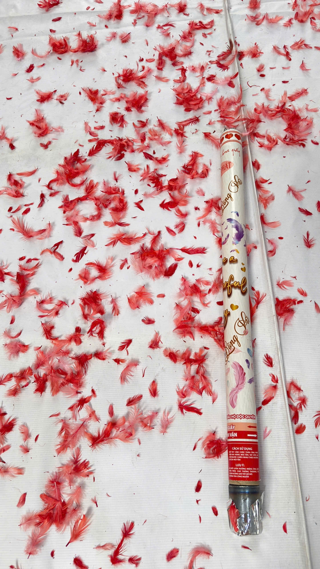 ✨PHÁO GIẤY BẬT RA LÔNG VŨ- ĐIỂM NHẤN LÃNG MẠN CHO NGÀY CƯỚI !✨